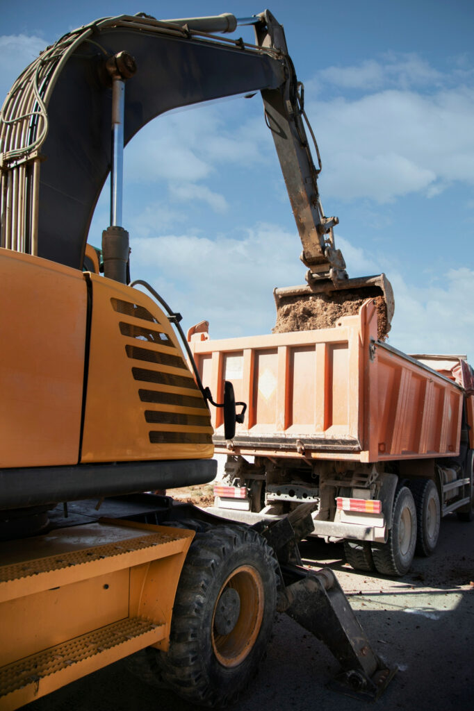 Why Hiring Plant Equipment is More Cost-Effective Than Buying